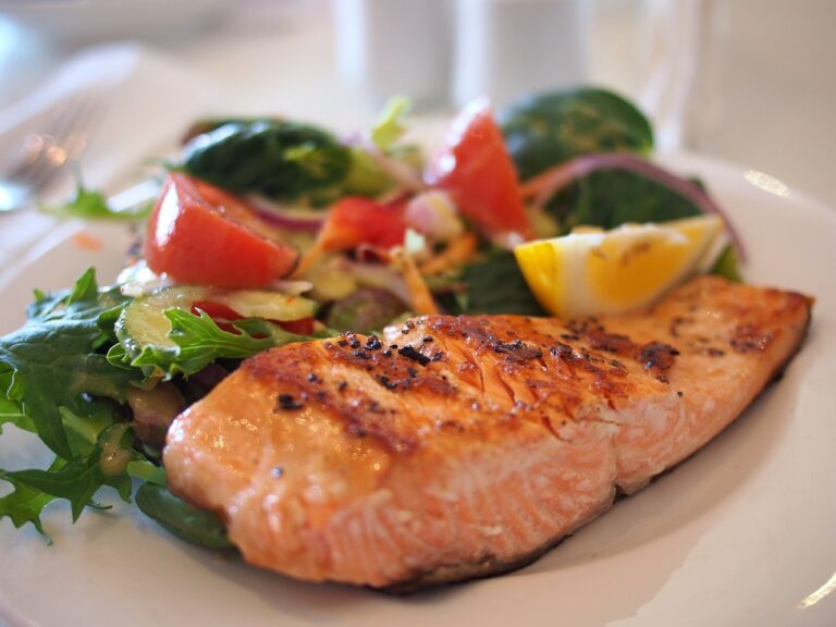Salmon with Quinoa and Steamed Greens