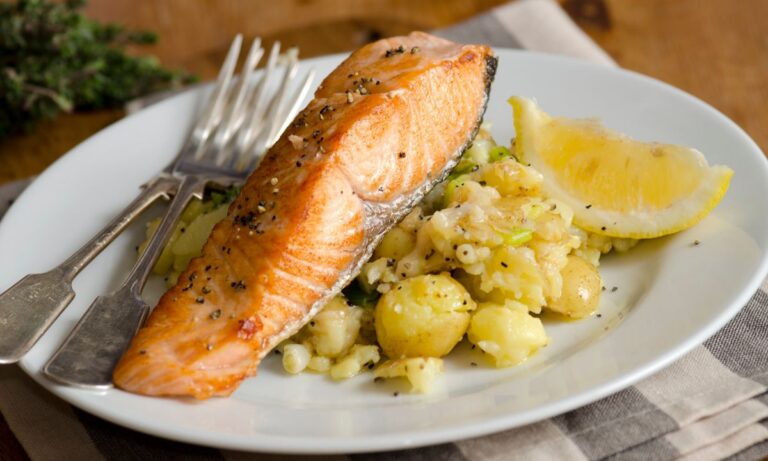 salmon on blackstone griddle